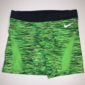 NIKE PRO SHORTS